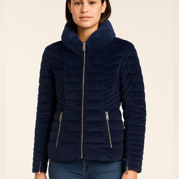 Molly Bracken Quilted Velvet Puffer Jacket
Size: Small
Color: Navy Blue - Picture 1 of 8